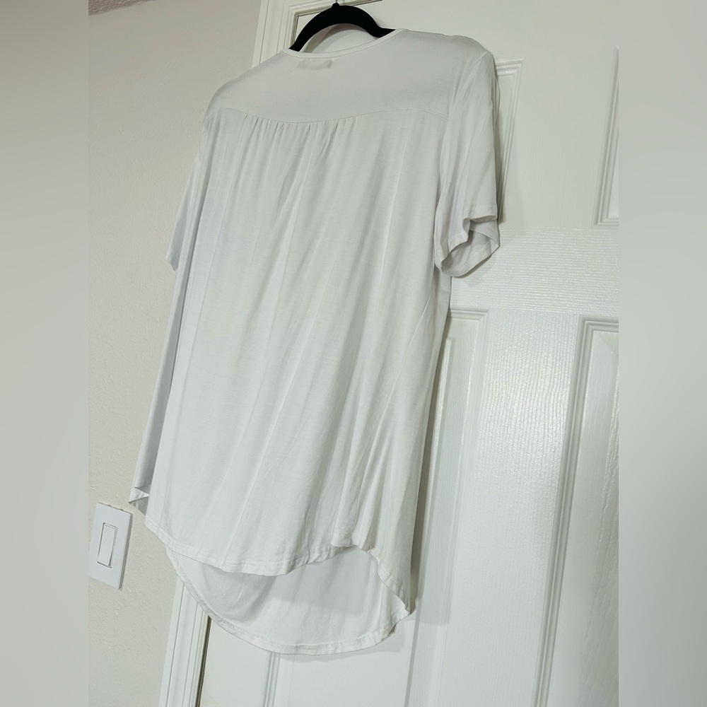 Blouse 🏷️ - Picture 3 of 4